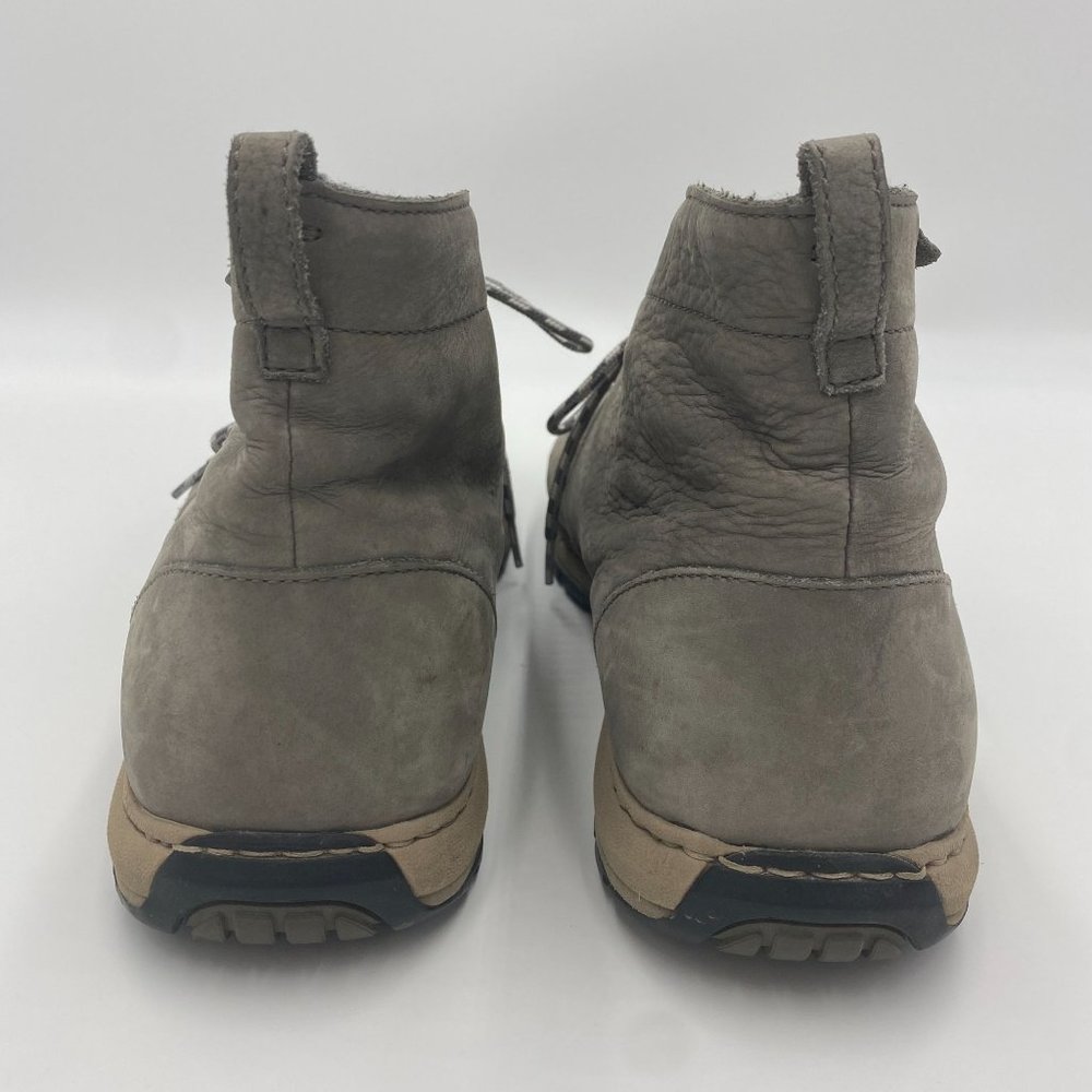 columbia three passes chukka leather